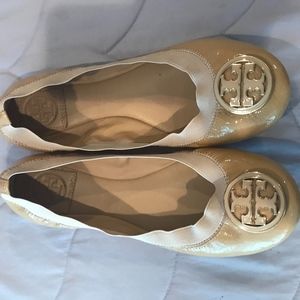Tory Burch Caroline Ballet Flat in Camila Pink